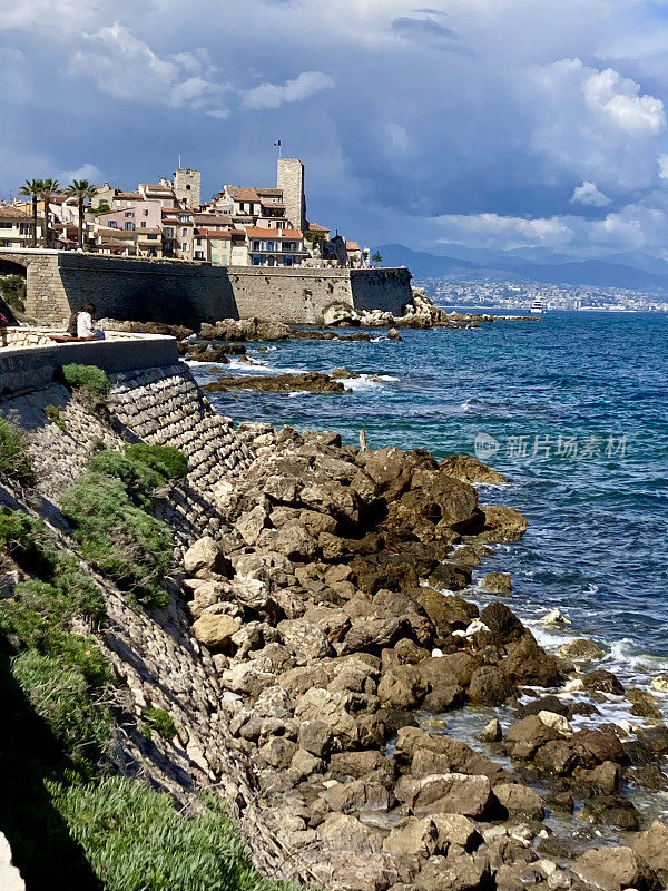 法国- Côte d 'Azur - Antibes -老城和大海